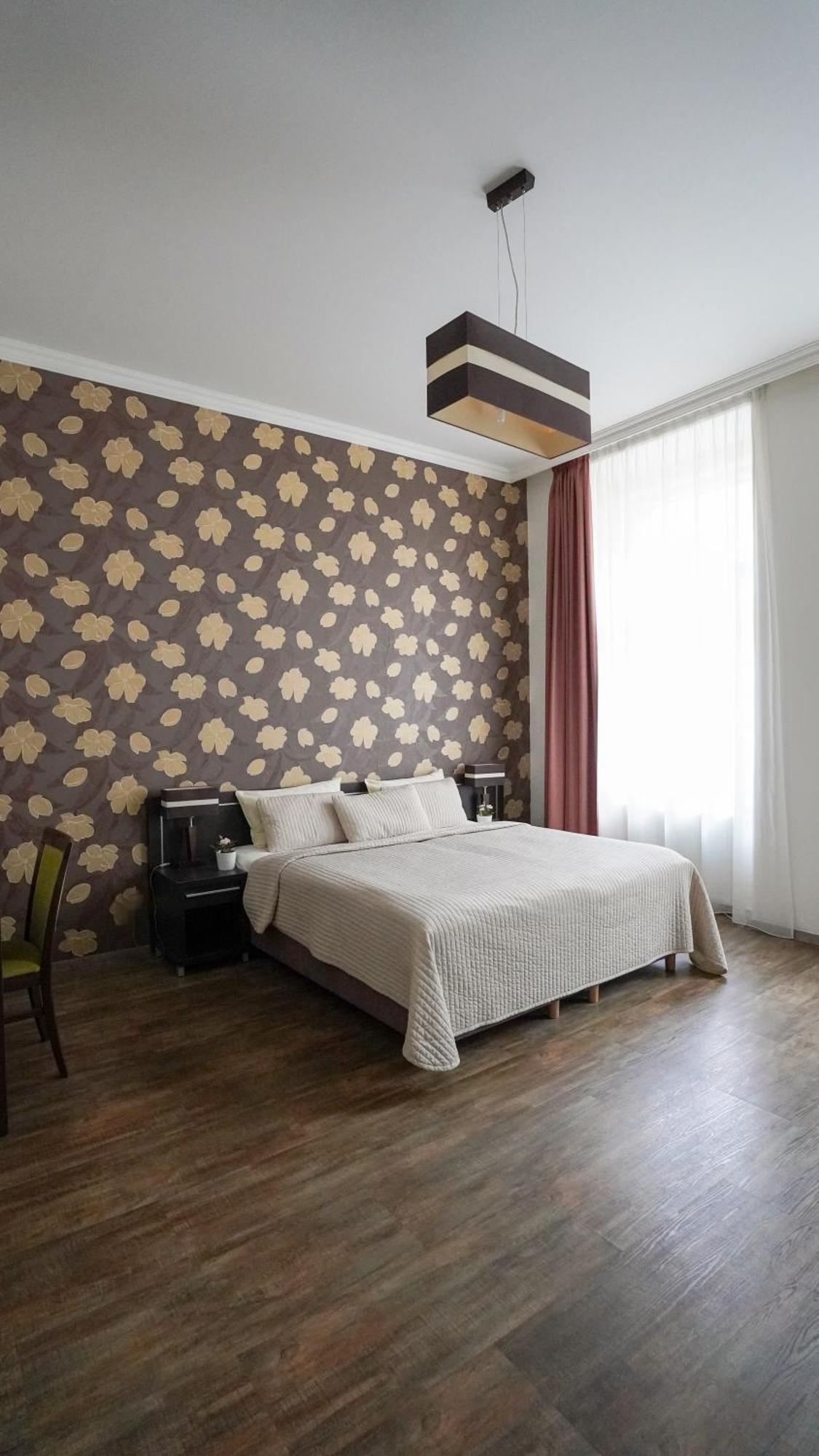 Elegant & Stylish Center Apartments! براغ المظهر الخارجي الصورة