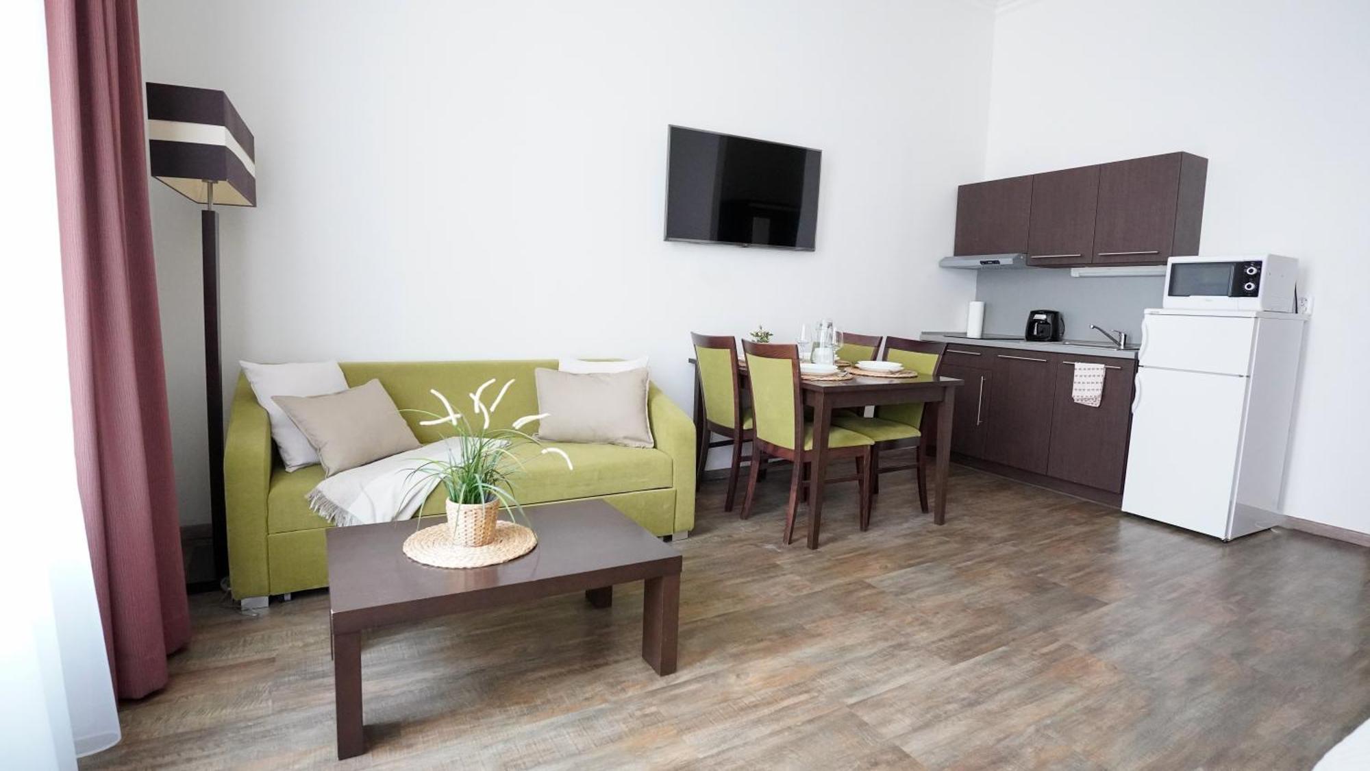 Elegant & Stylish Center Apartments! براغ المظهر الخارجي الصورة