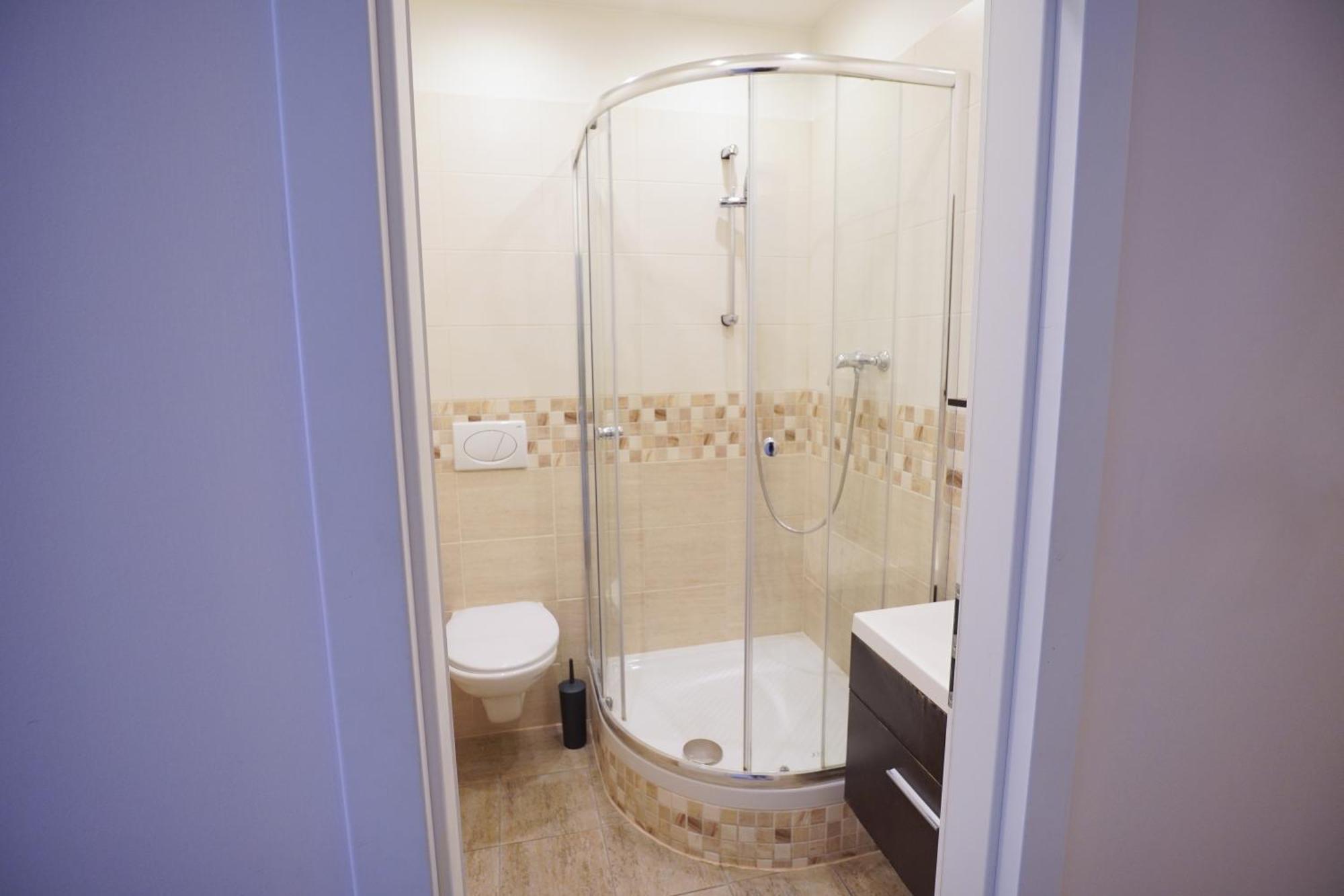 Elegant & Stylish Center Apartments! براغ المظهر الخارجي الصورة